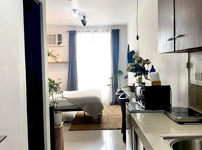 Cozy And Nature Inspired Mandaluyong Edsa At F Residences Under New Management Manila